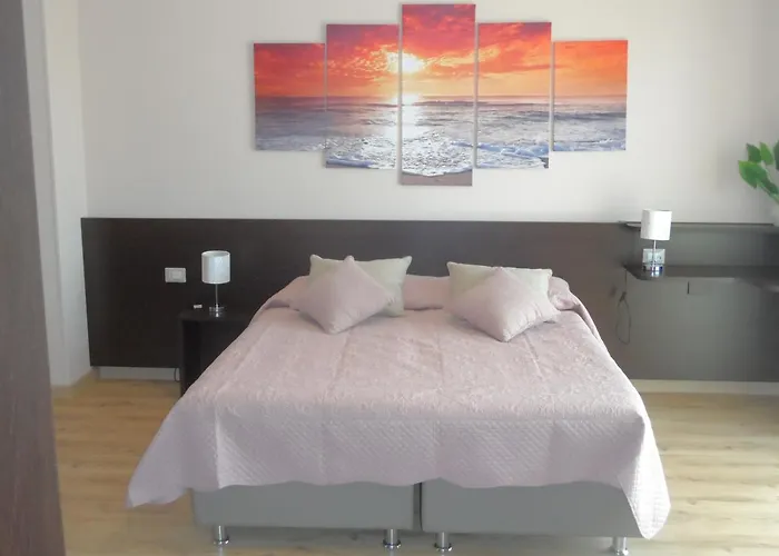 Bellavista 住宿加早餐酒店 拉默齐亚泰尔默